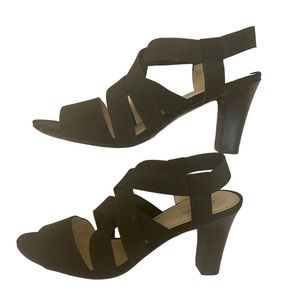 Black strapped heels NWOT